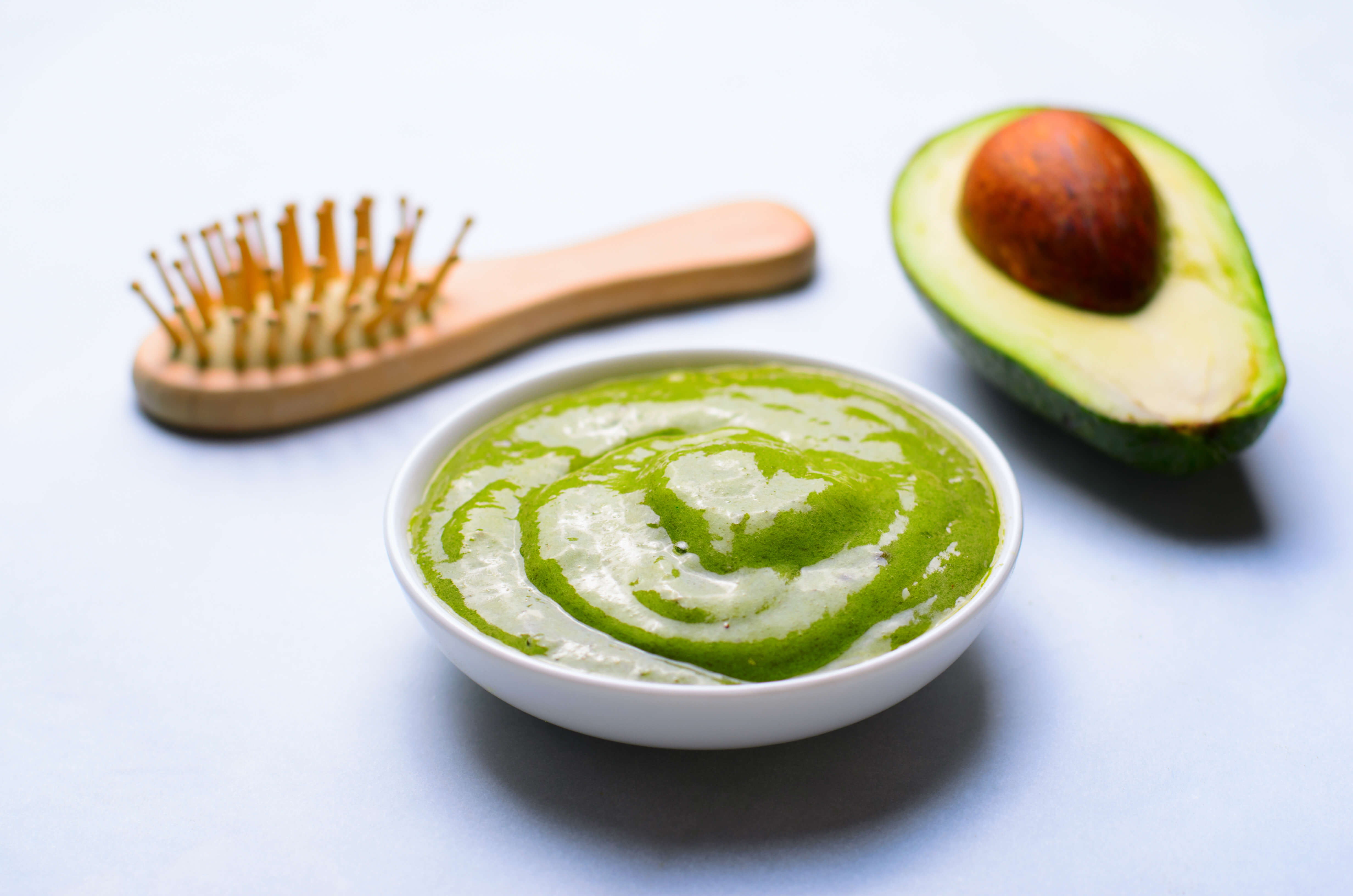 Avocado and Avocado Oil benefits for Skin and Hair